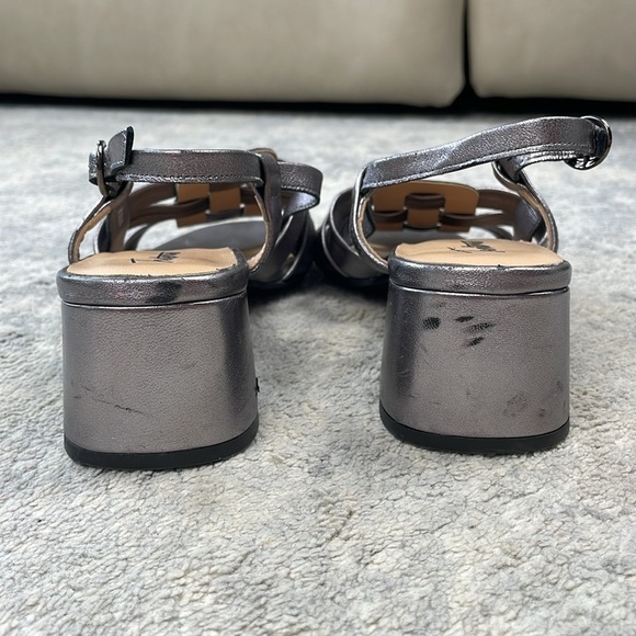 Trotters Luna Slingback Sandals Silver Metallic Woven Straps Block Heel Sz 9 - Picture 7 of 16